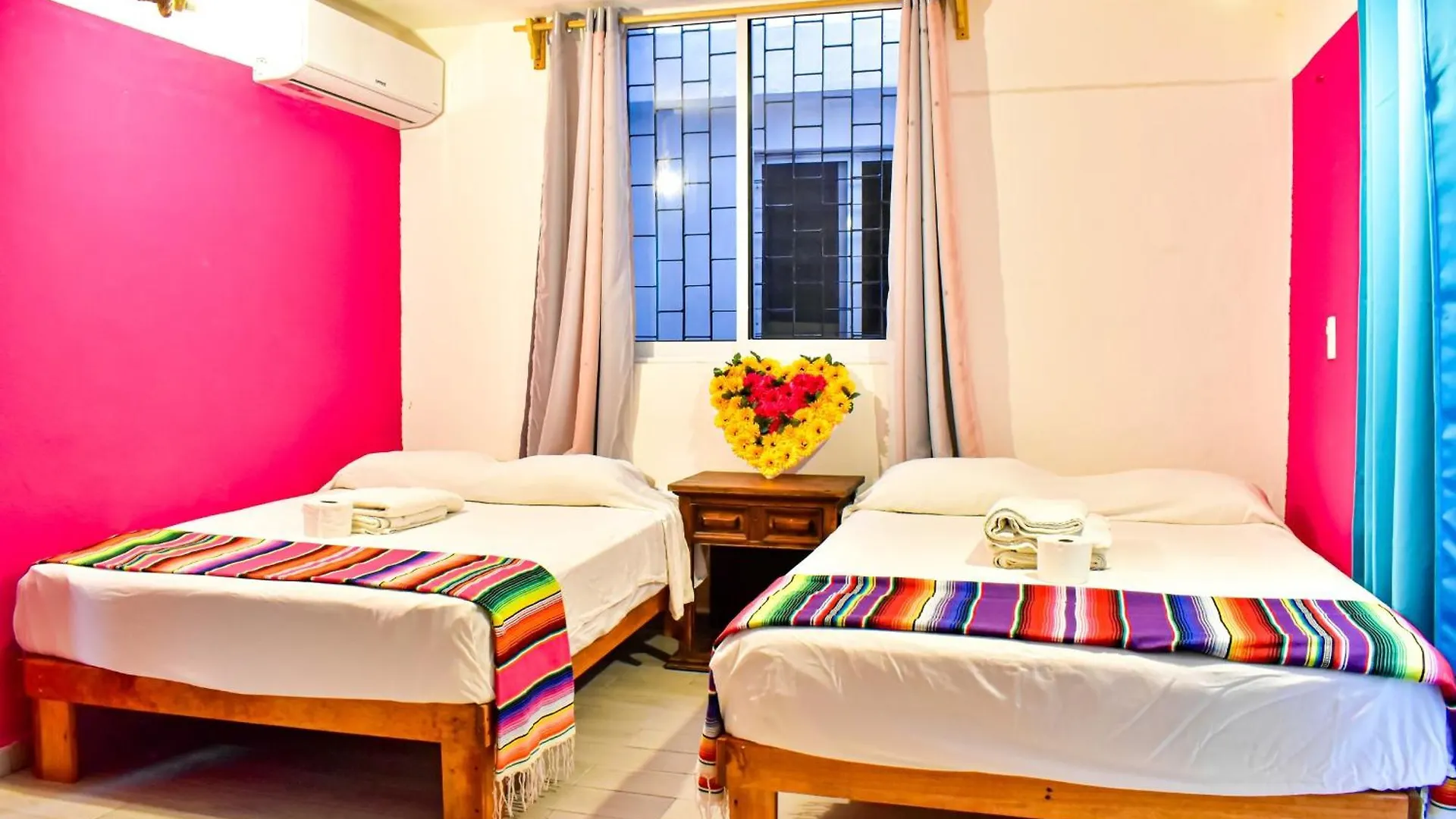 Casona Pueblo Magico -Suite And Family Rooms Канкун 0*,